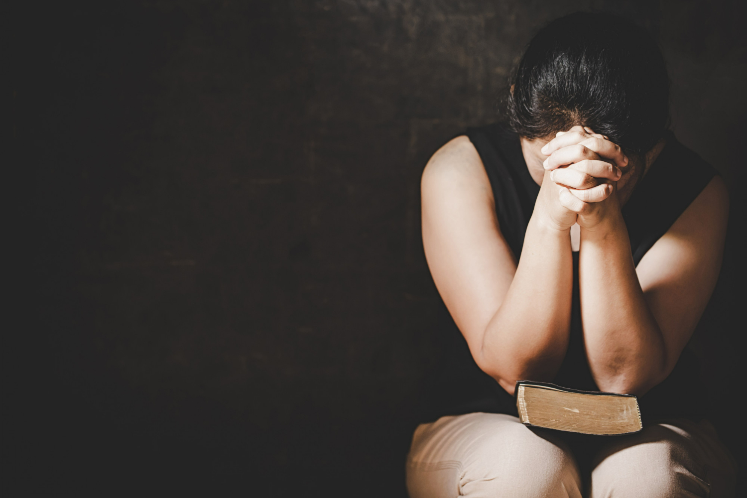 ¿ORAS POR LA SALVACIÓN DE ALGUIEN Y NADA SUCEDE?, POR ELIANE REMY